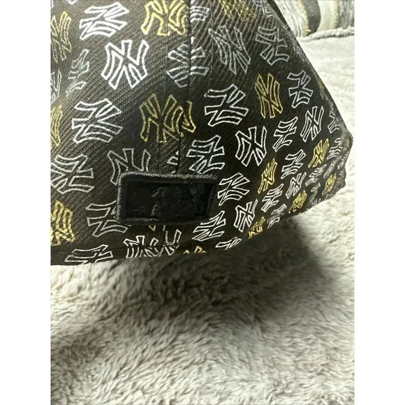 New York Yankees Hat Cap Fitted 7 1/2 Brown Gold 59Fifty  All Over Logo Wool - Picture 5 of 16